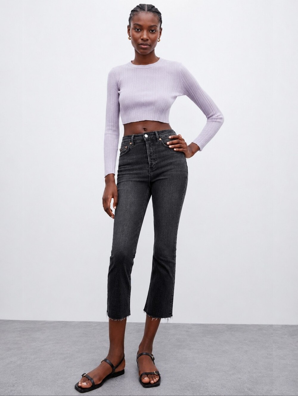 ❤ ZARA HIGH RISE DREED FLARE CROPPED JEANS, 6 (28)